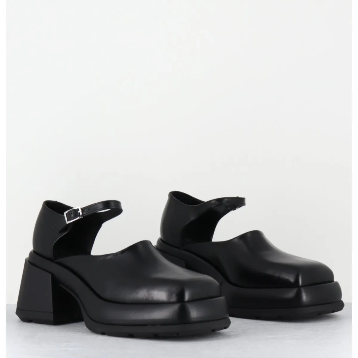 New E8 BY MIISTA Babies à plateforme en cuir - CORAL BLACK COURT NOIR