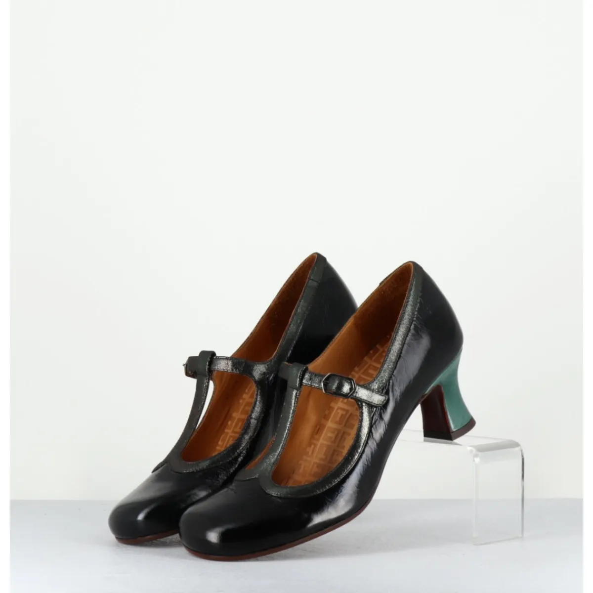 Discount CHIE MIHARA Babies petit talon en cuir effet vernis - MYLKA MASERATI NEGRO NOIR