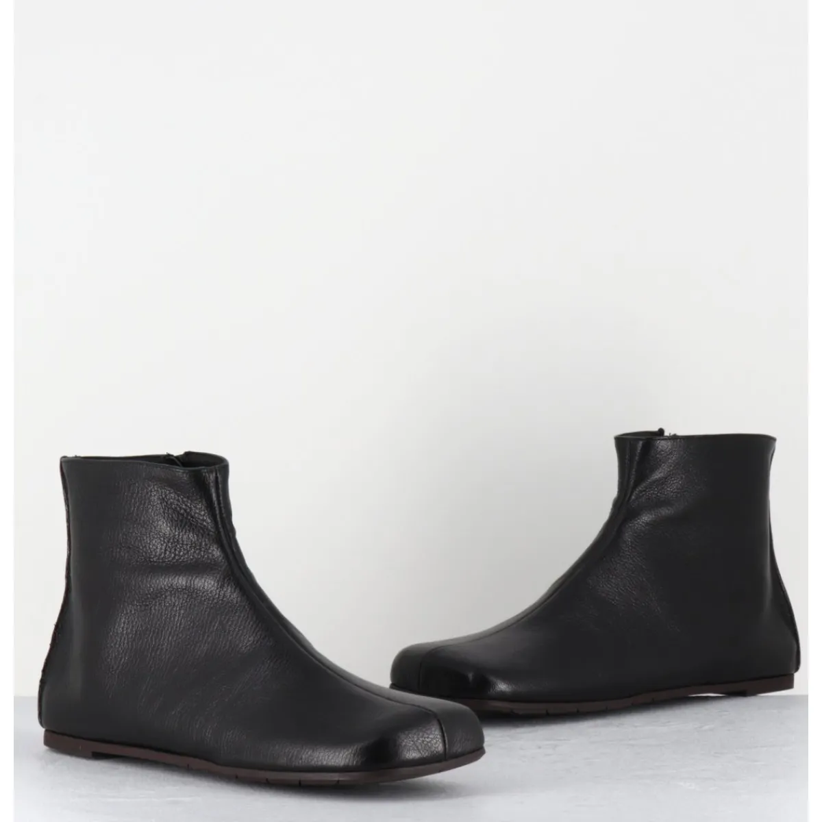 Sale ANTONIO BARBATO Boos plates minimalistes en cuir - AB1655 MADRAS NERO NOIR