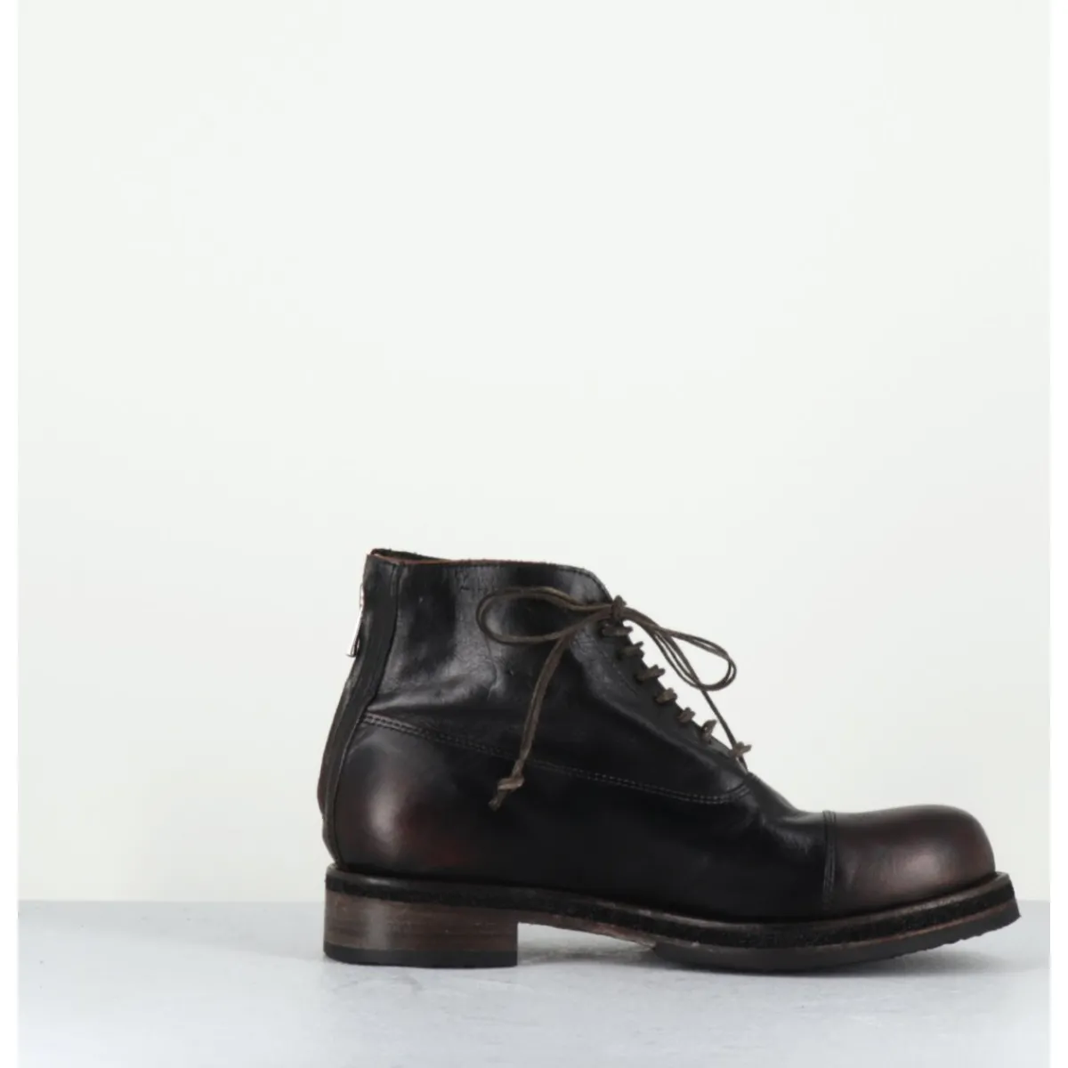 Sale SHOTO Boots à lacets en cuir vieilli - 50848 NEVADA WASHED MARRON