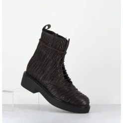 Discount GARRICE LAB Boots à lacets en cuir plissé - OTARE PLISSE T MORO MARRON