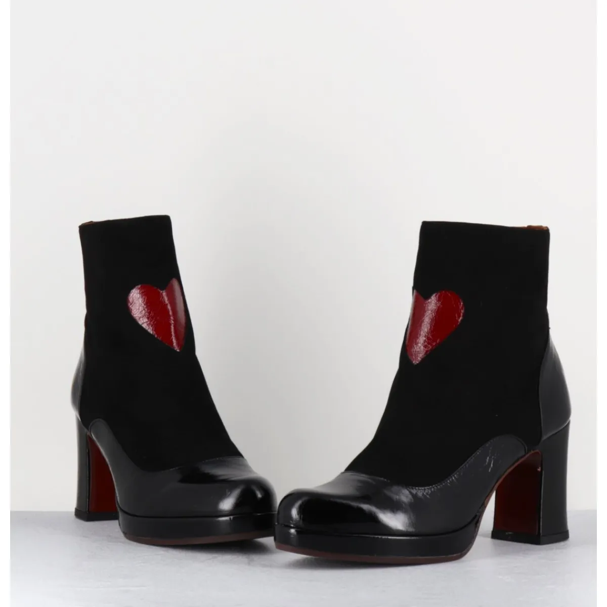 CHIE MIHARA Boots à talon en cuir & coeur rouge - DANLOV MASERATI NEGRO NOIR