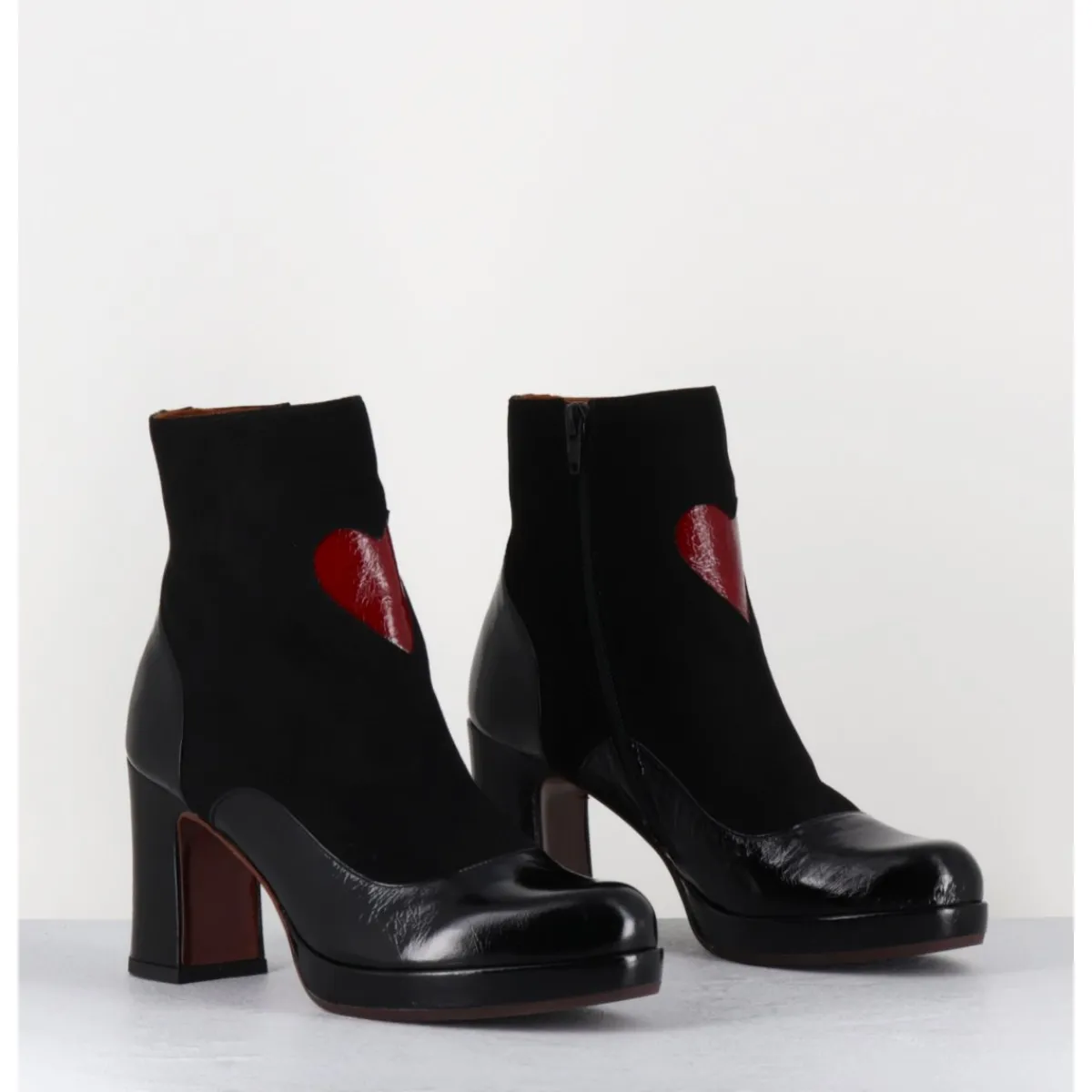 CHIE MIHARA Boots à talon en cuir & coeur rouge - DANLOV MASERATI NEGRO NOIR