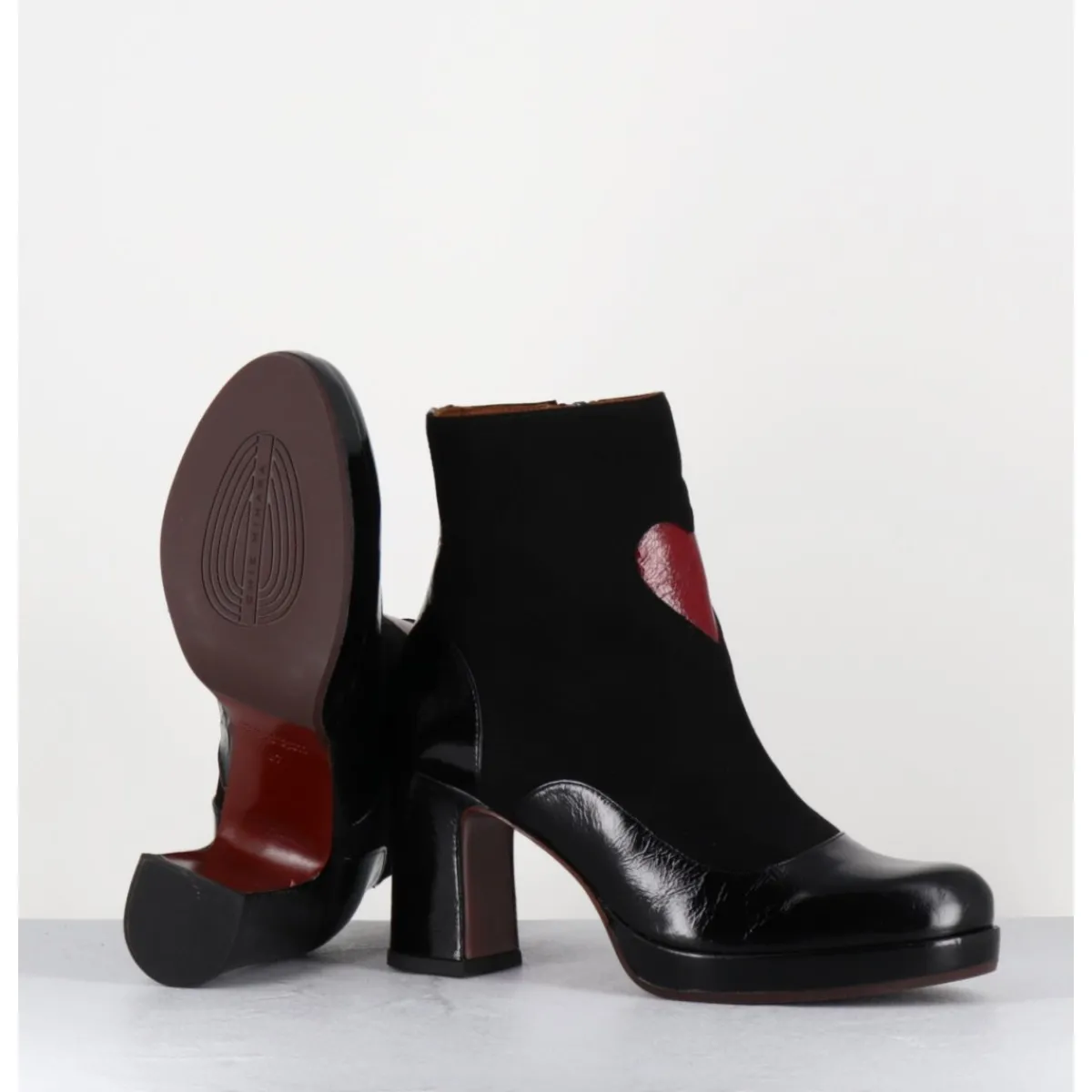 CHIE MIHARA Boots à talon en cuir & coeur rouge - DANLOV MASERATI NEGRO NOIR