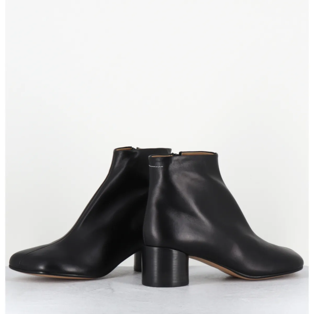 Hot MM6 MAISON MARGIELA Boots anatomiques en cuir petit talon - S59WU0234 T8013 NOIR