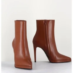 Clearance GARRICE LAB Boots bout pointu talon haut en cuir caramel - SAFRA LUGGAGE CAMEL