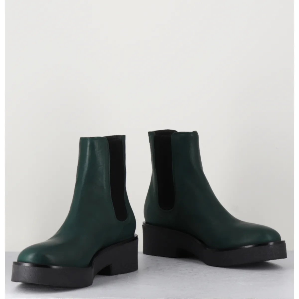 GARRICE LAB Boots chelsea en cuir - PERLA FORESTA VERT