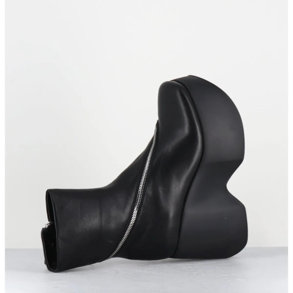 Outlet VIC MATIE Boots compensés en cuir zip asymétrique - 1D7562 ISLAND BLACK NOIR
