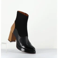 Online CHIE MIHARA Boots cuir noir & talon beige bout pointu fleuri - FAYU MASERATI NEGRO