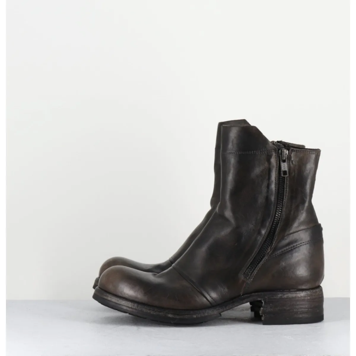 Sale SHOTO Boots doublie-zip en cuir usé - 50993 HORSE NAPPA MARRON