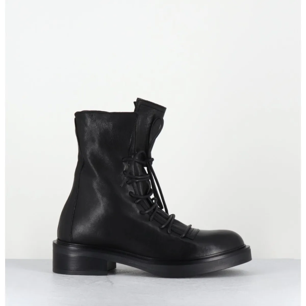 Best GARRICE LAB Boots en cuir à lacets - EMANE LAVATO NERO NOIR
