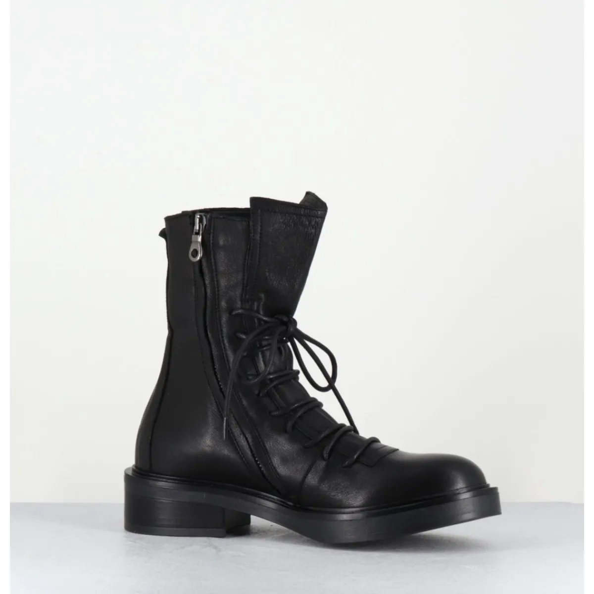 Best GARRICE LAB Boots en cuir à lacets - EMANE LAVATO NERO NOIR