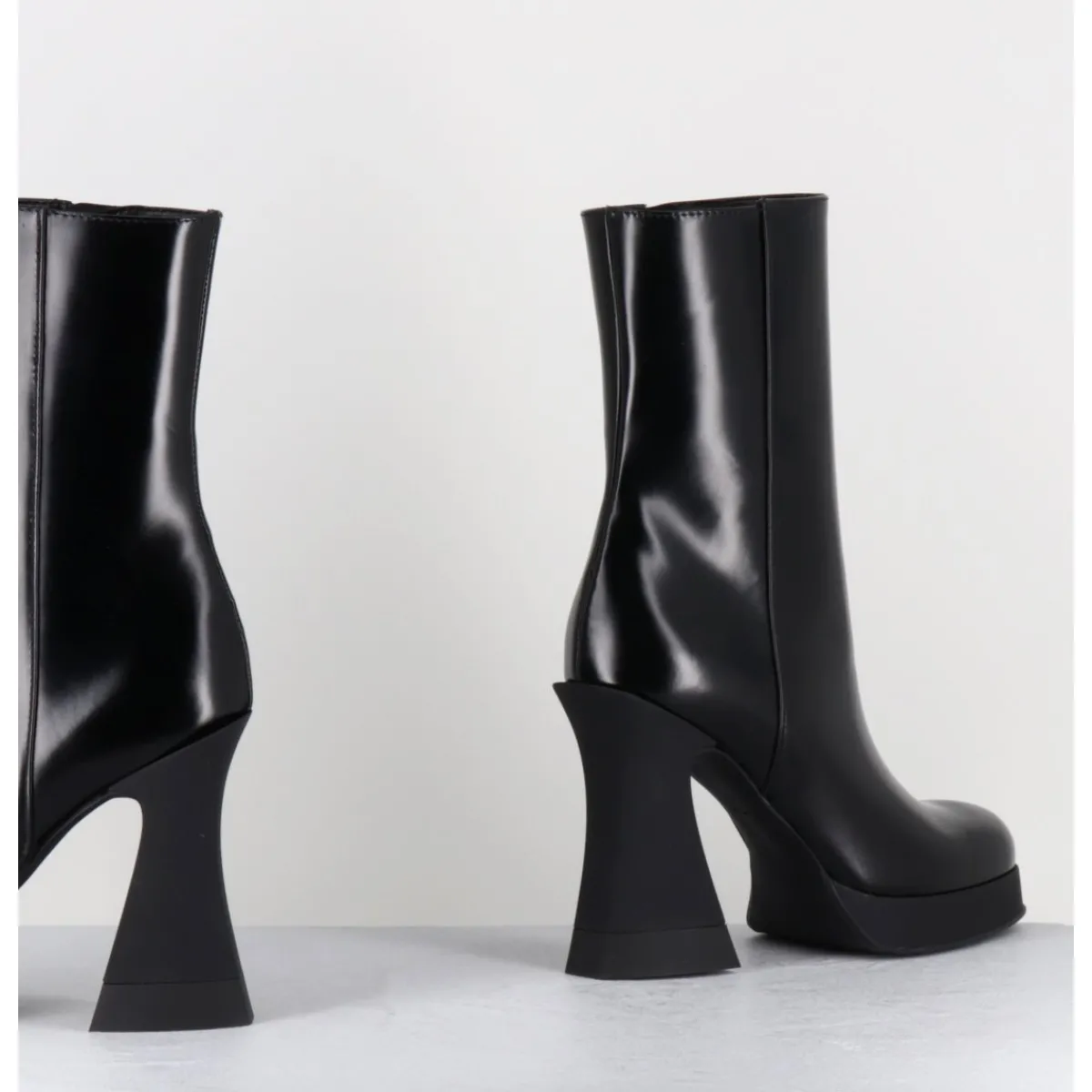 Online AGL Boots en cuir à talon haut en gomme - JANIS BOOTIE NERO NOIR