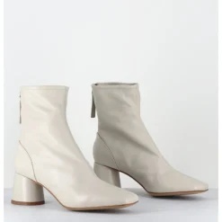 Discount HALMANERA Boots en cuir souple cassé - CALA26 KID ROCCIA BLANC