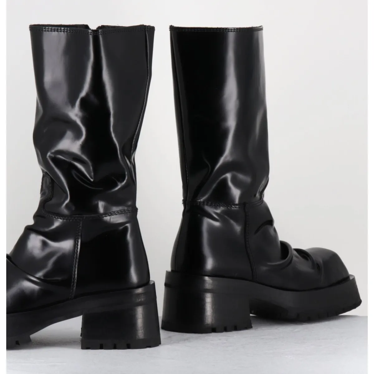 New SDM Boots ligne brutaliste en cuir glacé - DIMA SHINY NERO NOIR