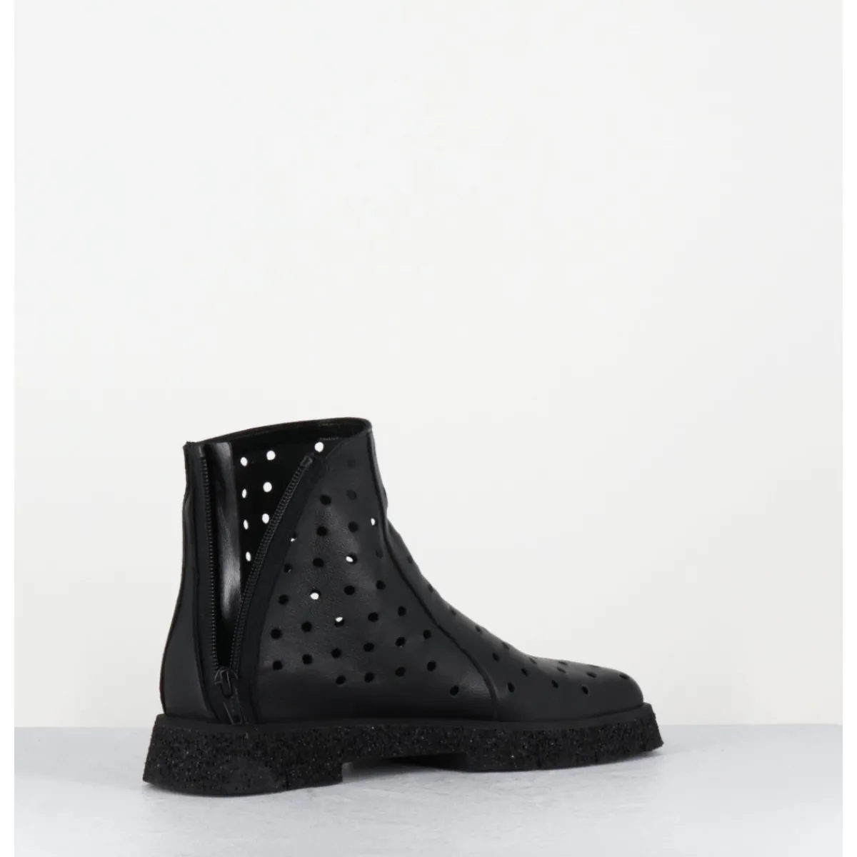 Best ANTONIO BARBATO Boots minimalistes légères en cuir ajouré - 1104 NAPPA NERO NOIR