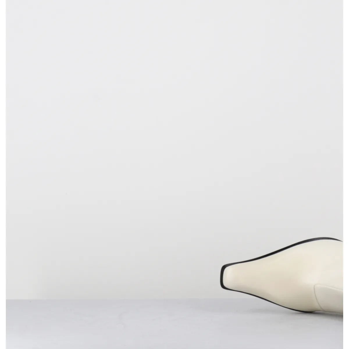 Online MIISTA Boots naplak petit talon noir - RILLA OFF WHITE BOOTS BLANC