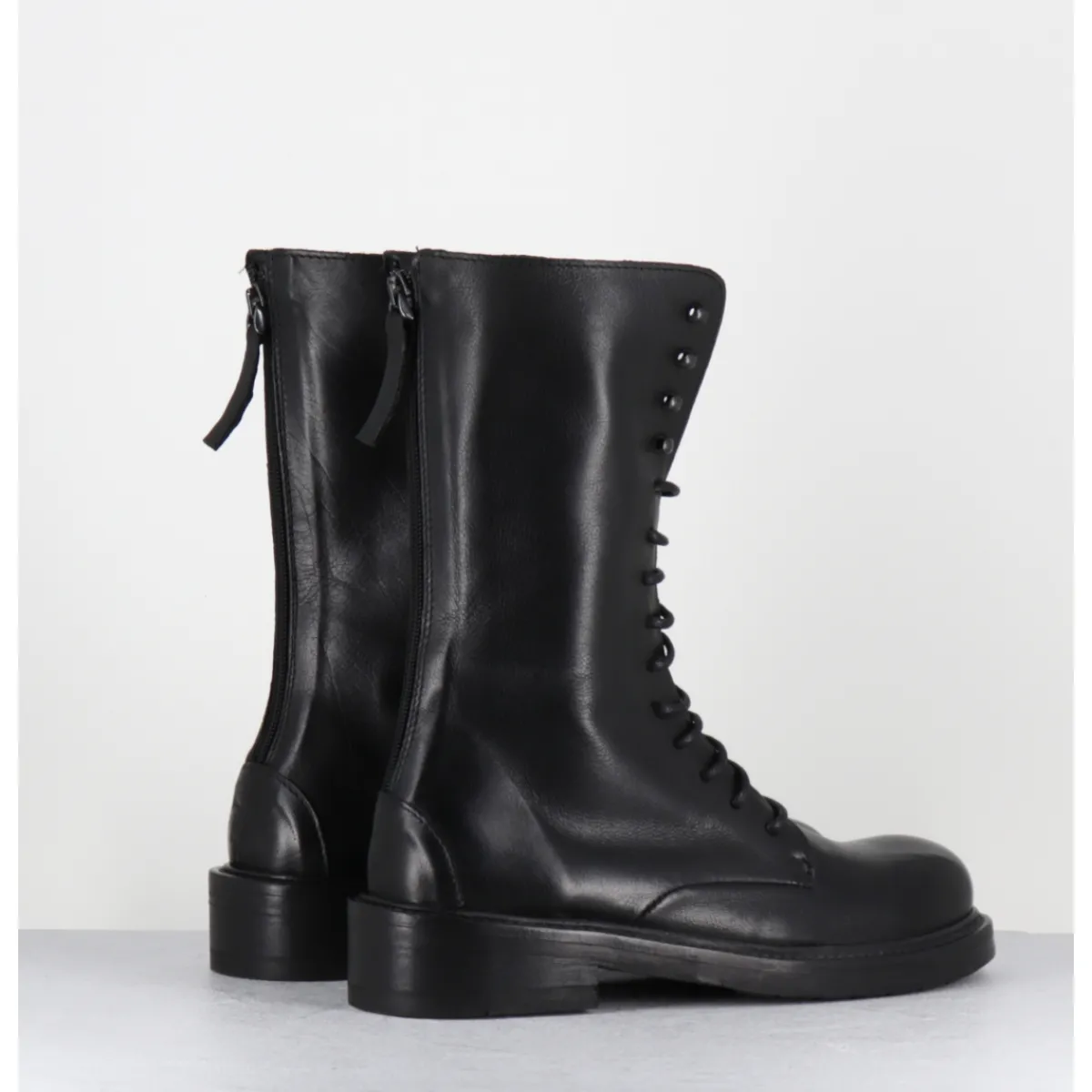 Sale GARRICE LAB Boots rangers à lacet en cuir bout rond - HANOU DAVIS NERO NOIR
