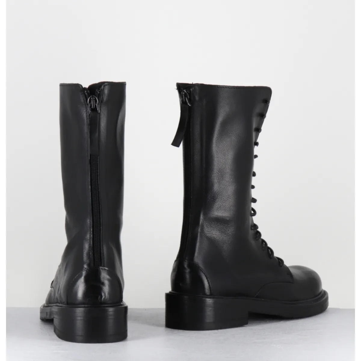 Sale GARRICE LAB Boots rangers à lacet en cuir bout rond - HANOU DAVIS NERO NOIR