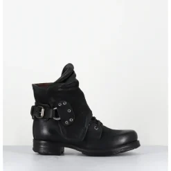 Clearance A.S.98 Boots rangers à lacets en cuir noir asymétriques - A50237 NERO
