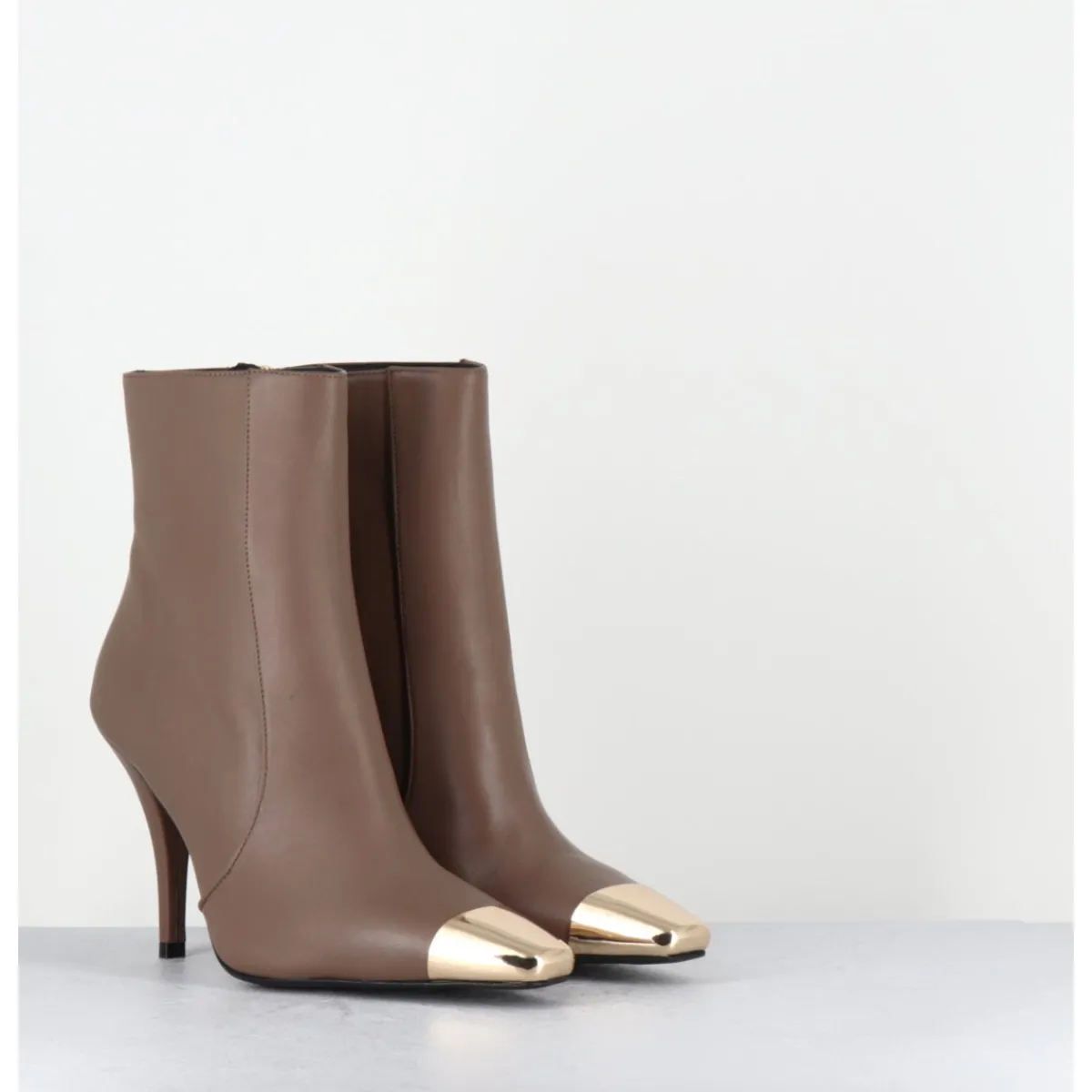 Hot GARRICE LAB Boots talon haut cuir grège bout or - MECHA3 NAPPA ACERO TAUPE