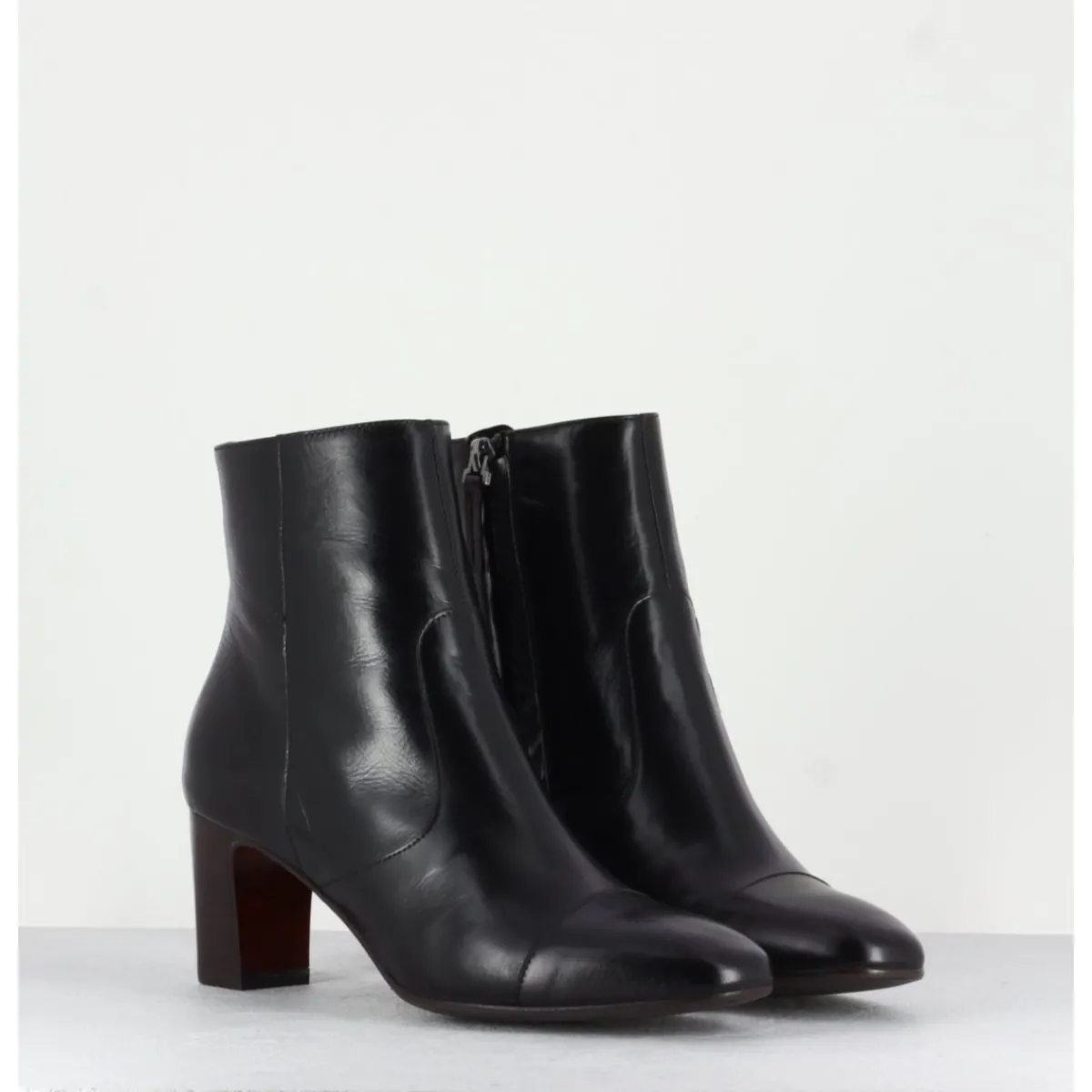 Online GARRICE LAB Bottines petit talons en cuir F568 - NOIR