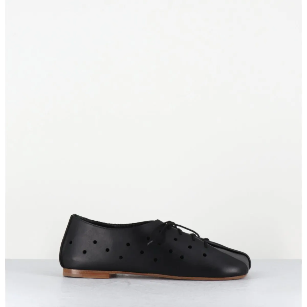 ANTONIO BARBATO Chaussures minimalistes à lacets en cuir perforé - AB4651 NAPPATO NERO NOIR