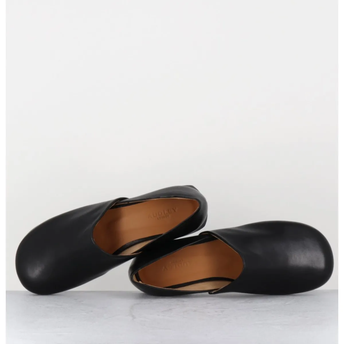 Sale AUDLEY Chaussures minimalistes en cuir souple - PAOLI BLACK NAPPA NOIR