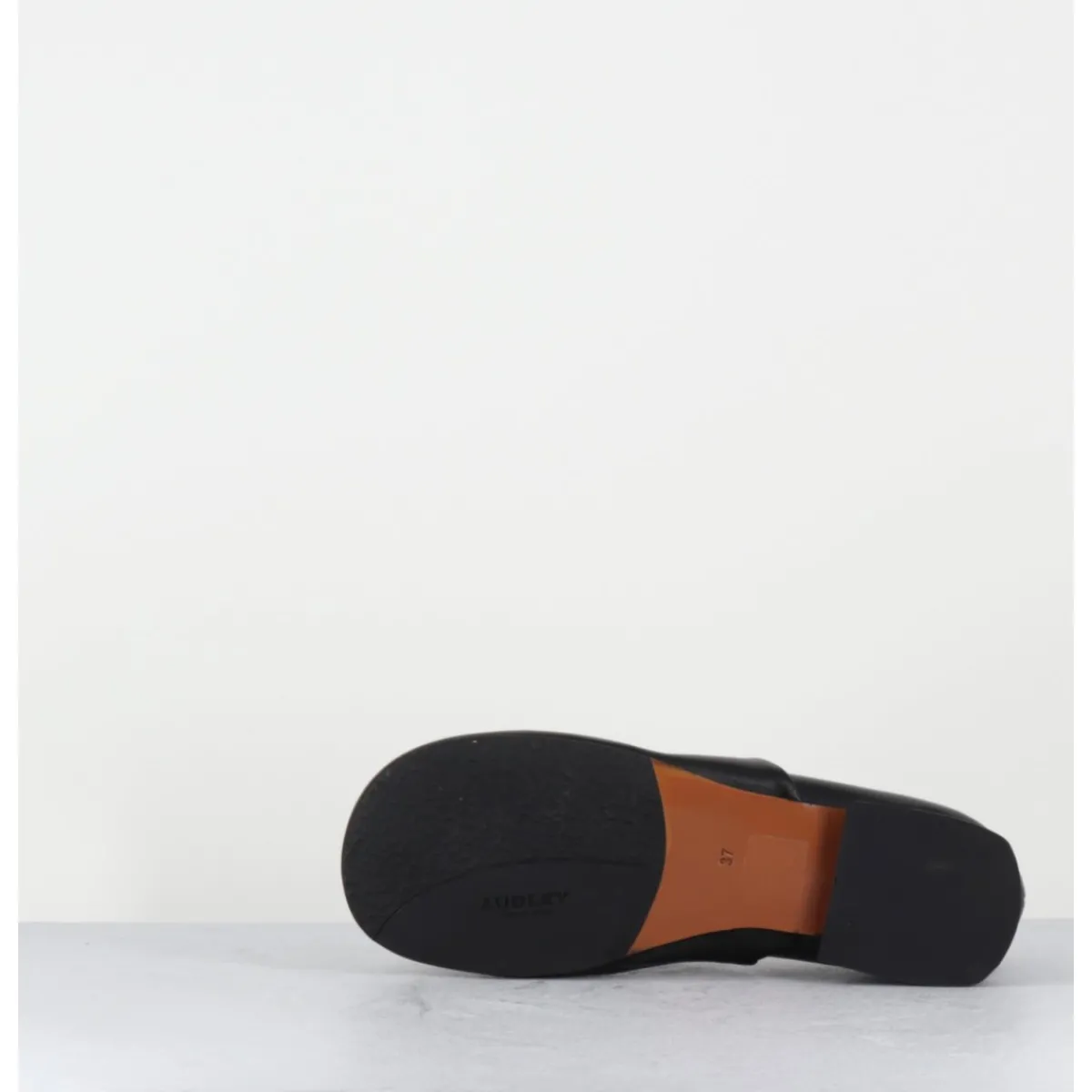 Sale AUDLEY Chaussures minimalistes en cuir souple - PAOLI BLACK NAPPA NOIR