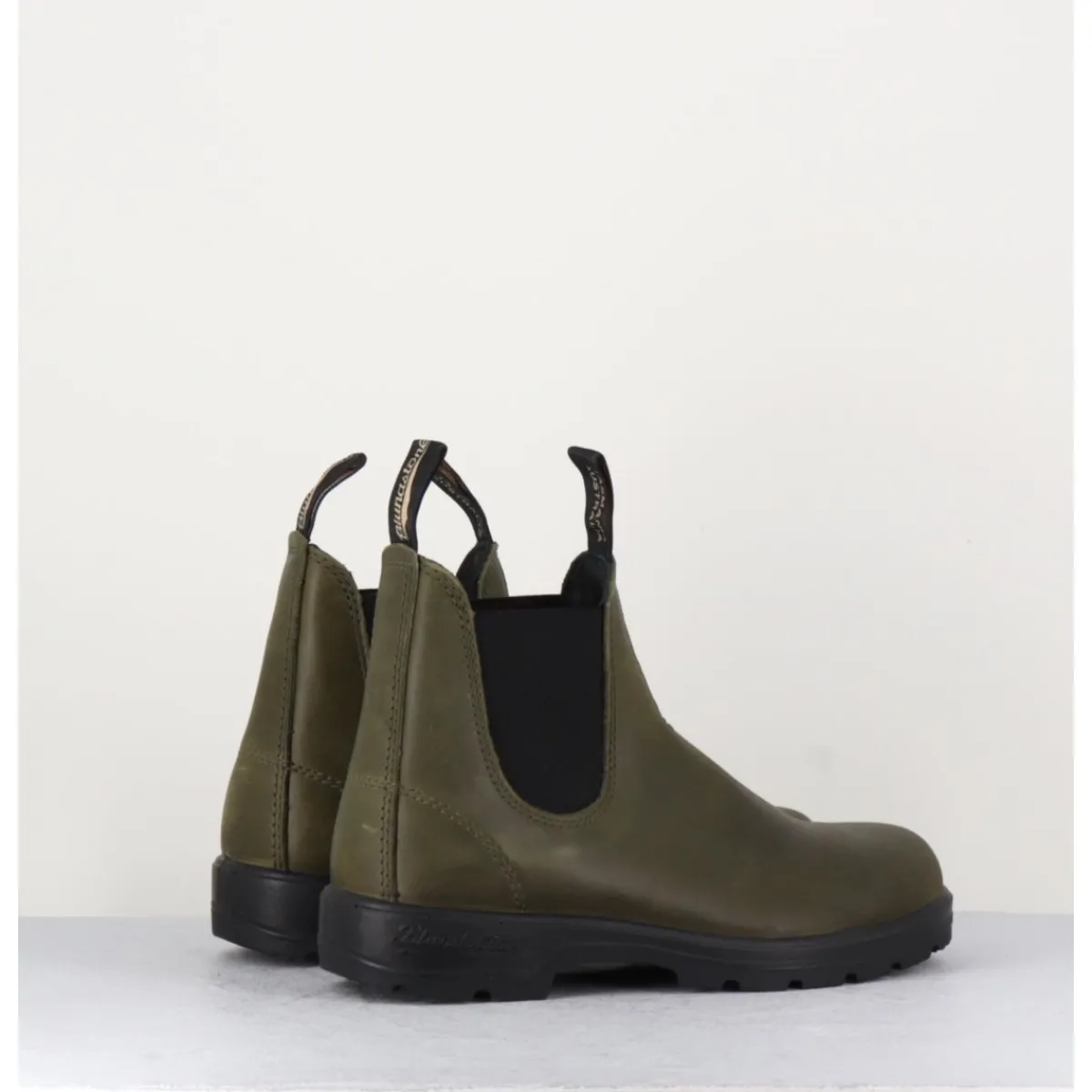 Sale BLUNDSTONE Classic Chelsea Boots cuir mate - 2052 CUIR OLIVE KHAKI
