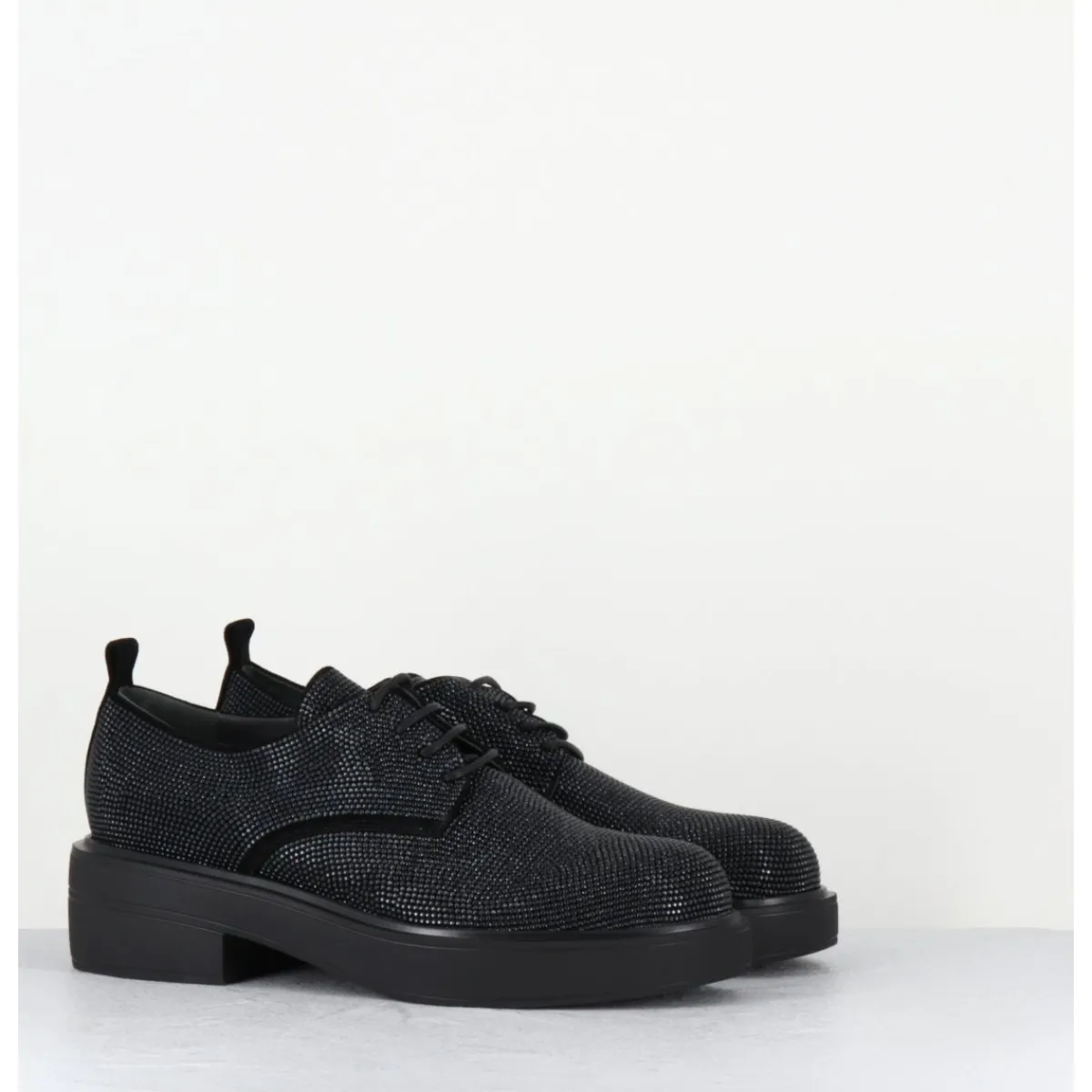 Outlet GARRICE LAB Derbies à lacets en cuir & clous argent - VETTA VELOUR NERO NOIR