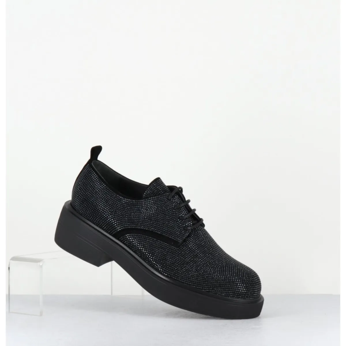 Outlet GARRICE LAB Derbies à lacets en cuir & clous argent - VETTA VELOUR NERO NOIR