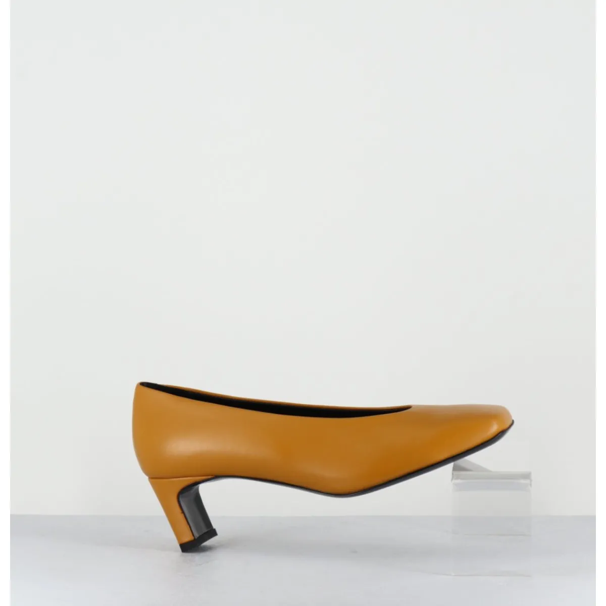 Clearance TO&CO Escarpins petit talon bout carré en cuir - SANTI OCRA COWHIDE JAUNE