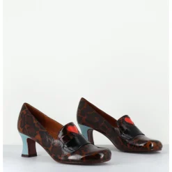 Outlet CHIE MIHARA Escarpins petit talon cuir imprimé léopard coeur rouge - MYMARA FIAT CASTANO