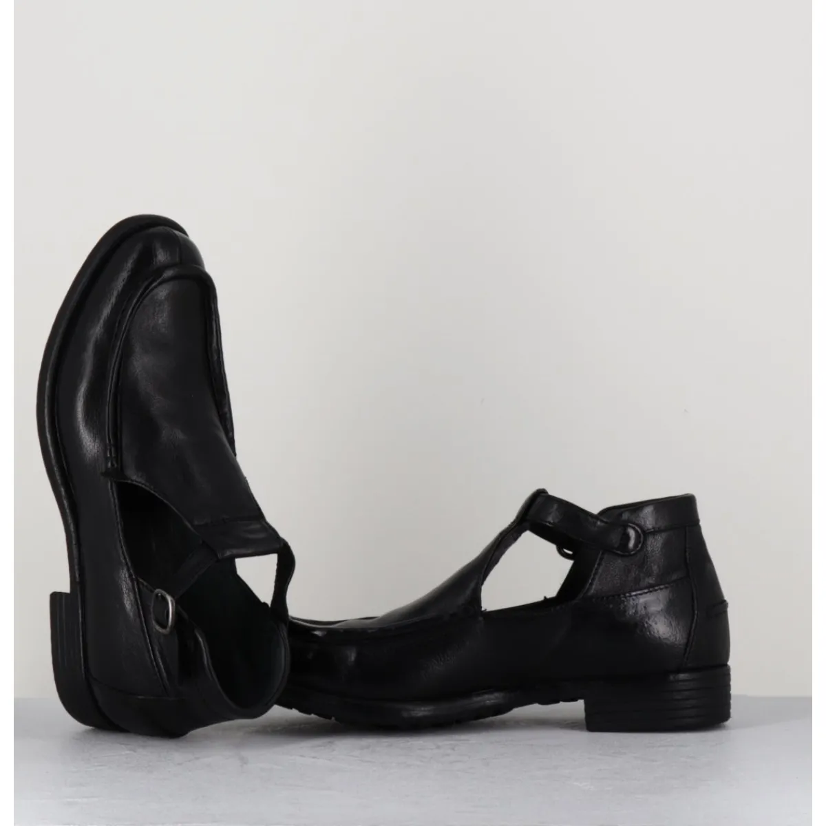 Outlet OFFICINE CREATIVE Mary-Janes en cuir - CALIXTE 032 NERO NOIR