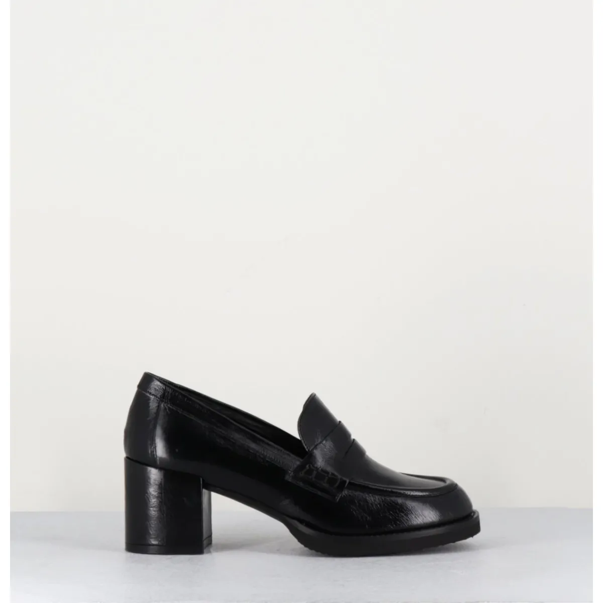 GARRICE LAB Mocassins en cuir brillant - AH500 BLACK NOIR