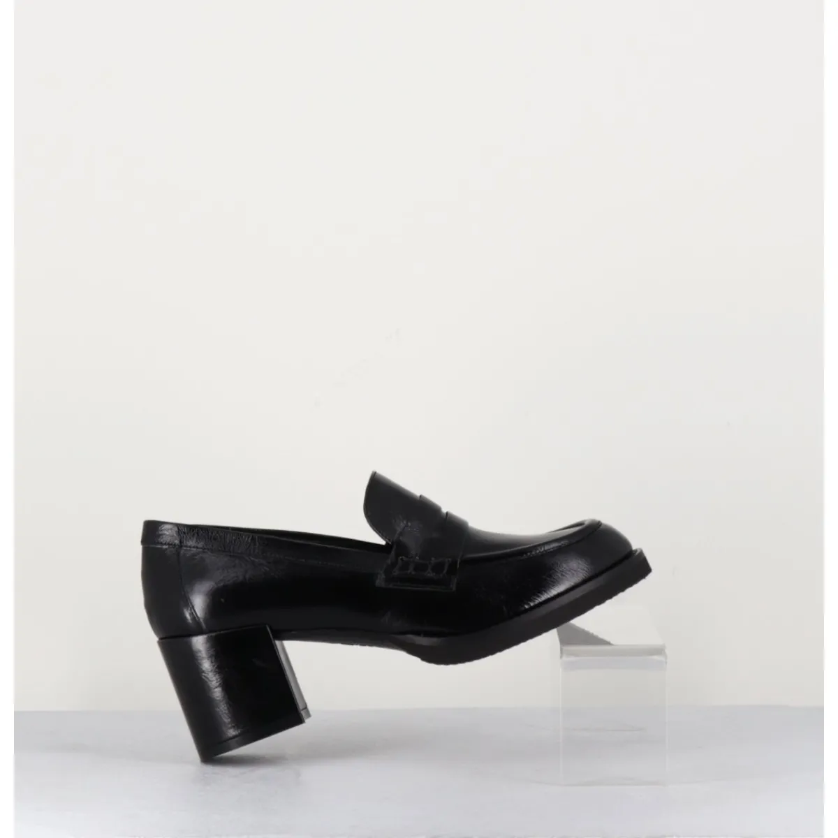 GARRICE LAB Mocassins en cuir brillant - AH500 BLACK NOIR