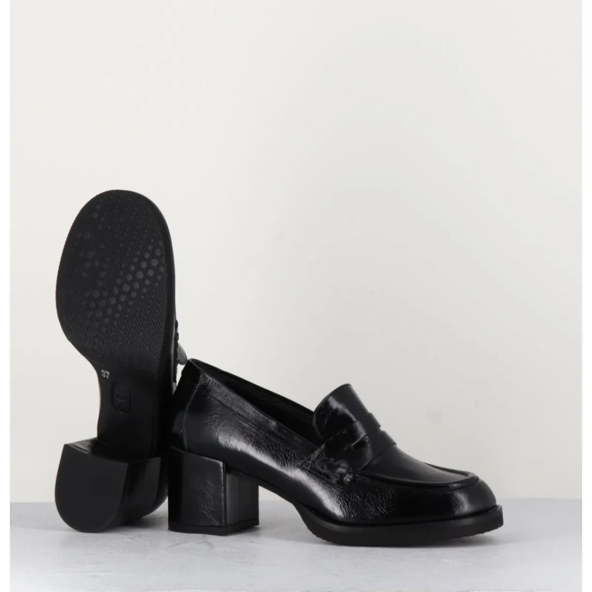 GARRICE LAB Mocassins en cuir brillant - AH500 BLACK NOIR