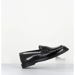 Discount GARRICE LAB Mocassins en cuir & rivets argent semelle gomme - AVERSA ABRA NERO NOIR