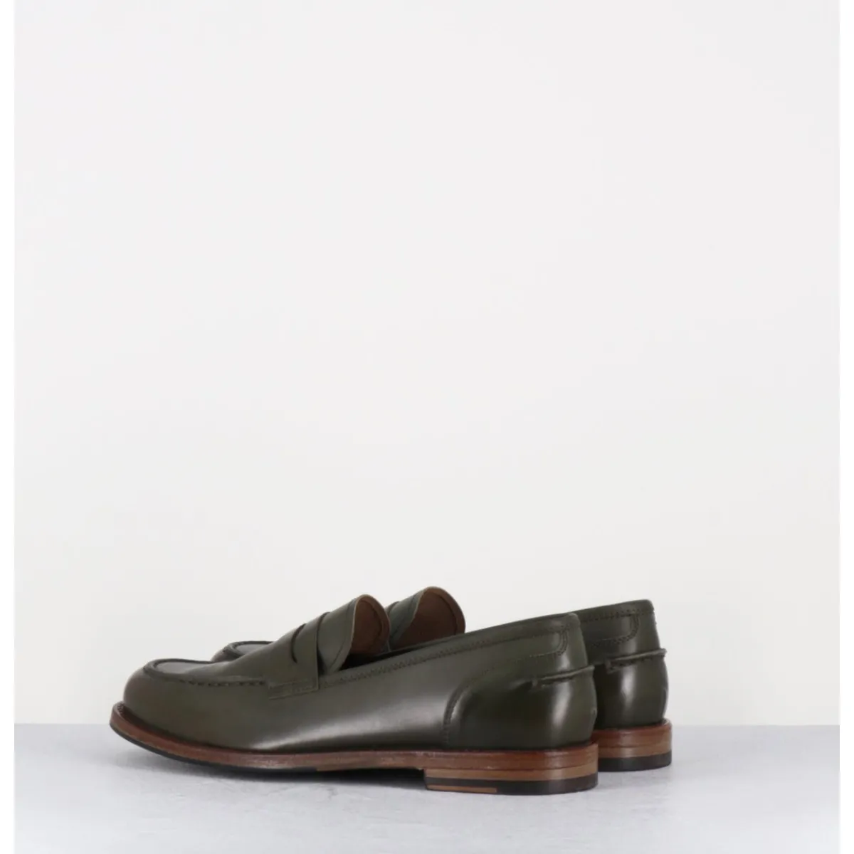 Discount ALBERTO FASCIANI Mocassins plats en cuir glacé - ZOE56040 FORESTA VERT