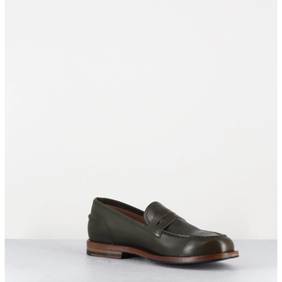 Discount ALBERTO FASCIANI Mocassins plats en cuir glacé - ZOE56040 FORESTA VERT