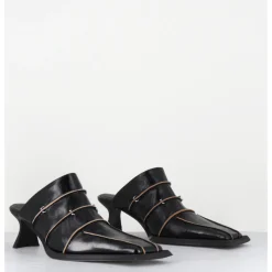 Sale MIISTA Mules cuir & piercings bout carré petit talon - TATTI BLACK MULES NOIR