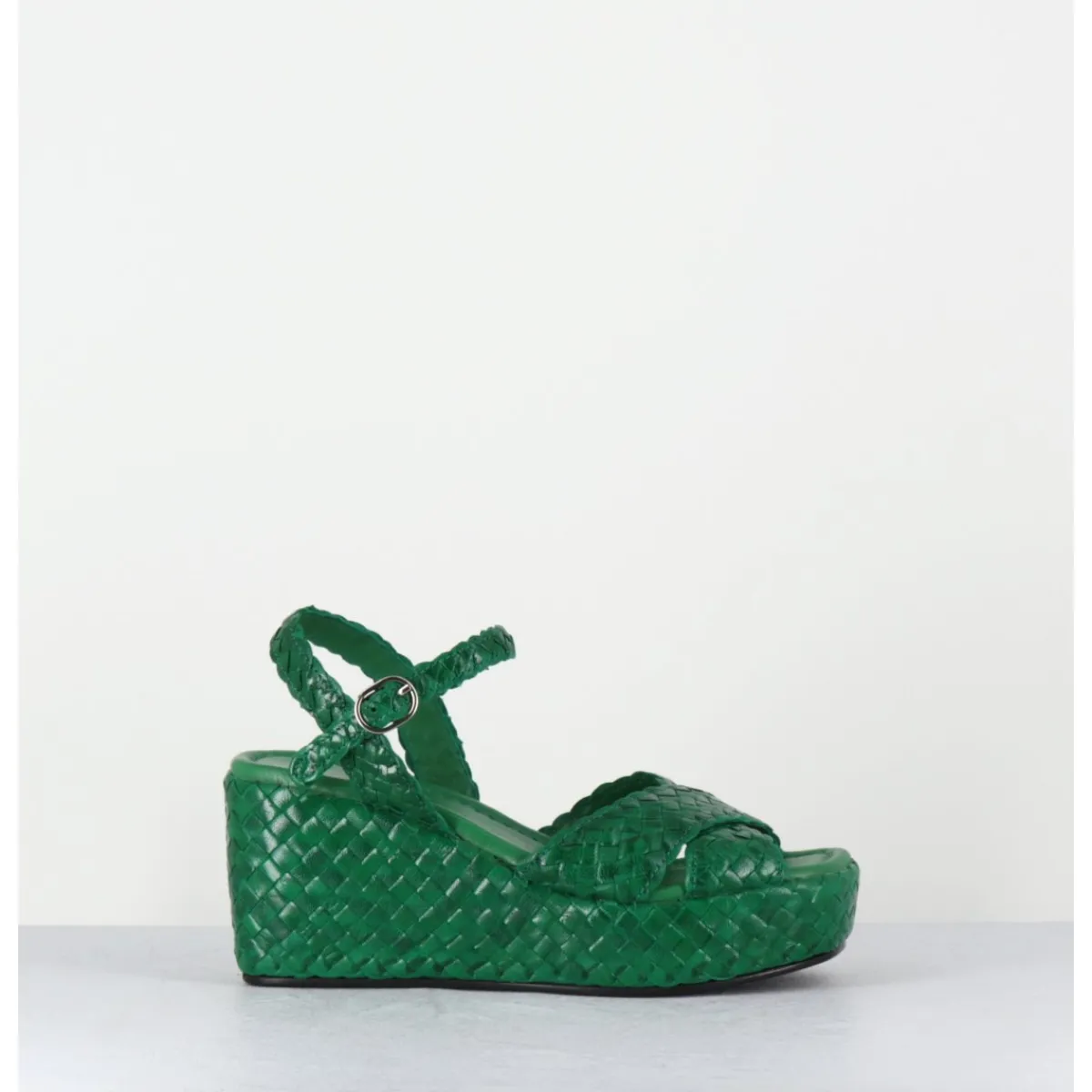 Discount GARRICE LAB Sandales compensées en cuir tressé - VERA24 MELA VERT