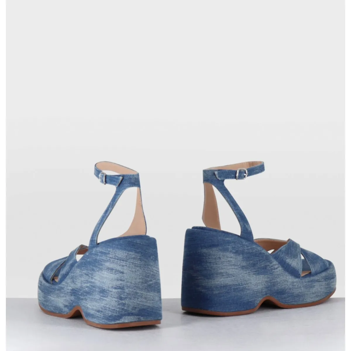 Discount GARRICE LAB Sandales compensées 90s en jean bleu - MAZE1 LAVATO JEANS