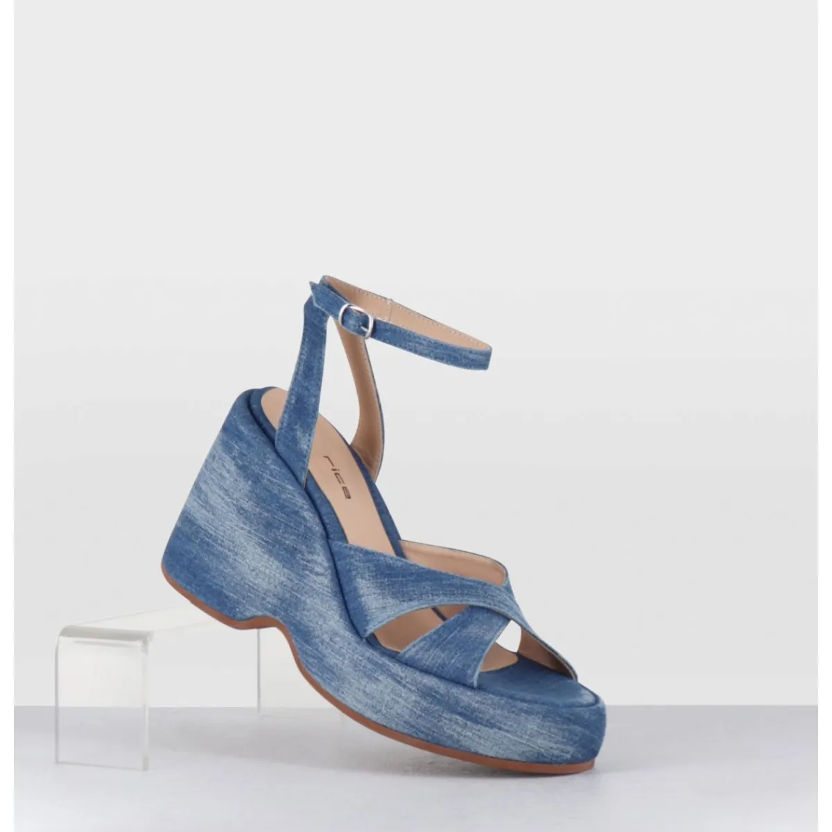 Discount GARRICE LAB Sandales compensées 90s en jean bleu - MAZE1 LAVATO JEANS