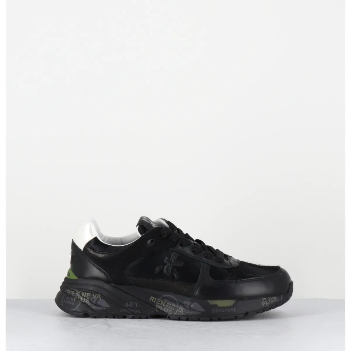 Sale PREMIATA Sneakers 90s en cuir irisé & toile semelle épaisse - MASED 7066 NOIR