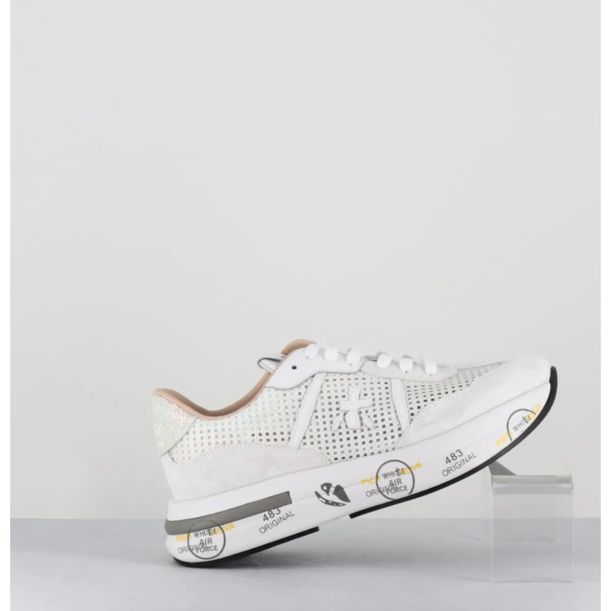 Outlet PREMIATA Sneakers ultra légère ajourée hes - CASSIE 6341 BLANC