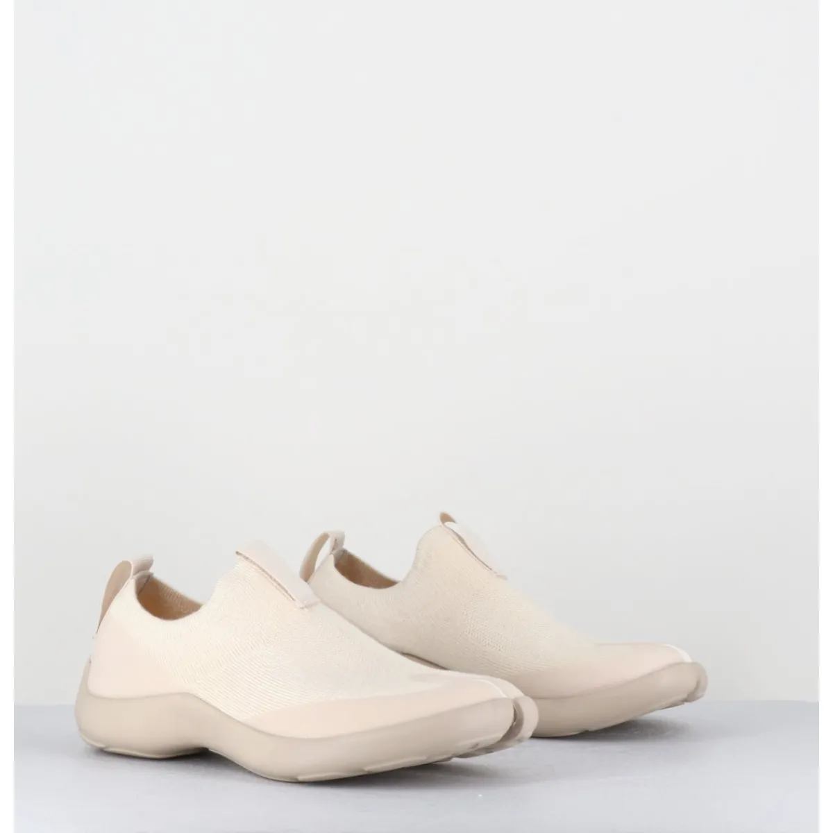 New TABI FOOTWEAR TABI SHOE-OFF WHITE